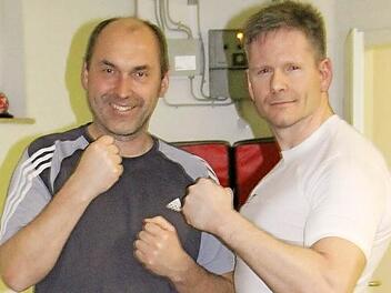 Ralf Dieter und Trainer Oliver Schmidt. Für alle, die sich nicht ganz sicher sind: Ralf Dieter steht links.  Foto: privat