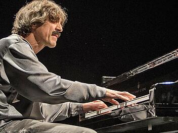 Thomas Scheytt hat f&uuml;r sein Konzert am 17. Februar in Lichtenfels Boogie- und Bluesklassiker im Gep&auml;ck.  Foto: privat