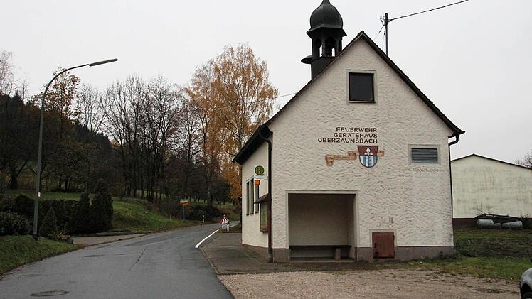 Das Feuerwehrhaus Oberzaunsbach wurde 1984 gebaut. Nun soll es zur Notunterkunft umfunktioniert werden.