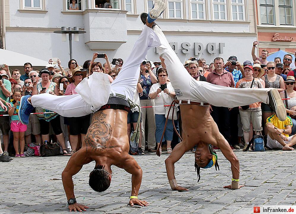 C_0710_Sambaumzug_44