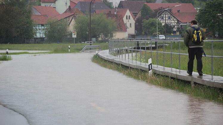 Nur per Fußsteg gelangt man noch von Busendorf nach Gleusdorf. Foto: Eckehard Kiesewetter