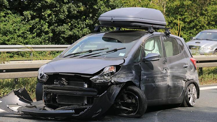 Unfall auf der A3 bei Schlüsselfeld Foto: Ferdinand Merzbach