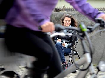 Lora Todorowa hat als eine von 57 Verkehrserfassern die Radler in Bamberg gezählt.  Foto: Ronald Rinklef