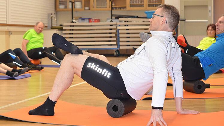 Blackroll-Training als Vorberitung auf den Saaletal-Marathon.