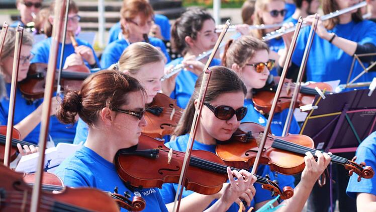 Impressionen vom ersten Symphonic Mob Bayerns auf dem Coburger SchlossplatzFoto: Jochen Berger
