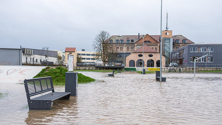 Hochwasser in Höchstadt: Starker Regen führt zu Überschwemmungen