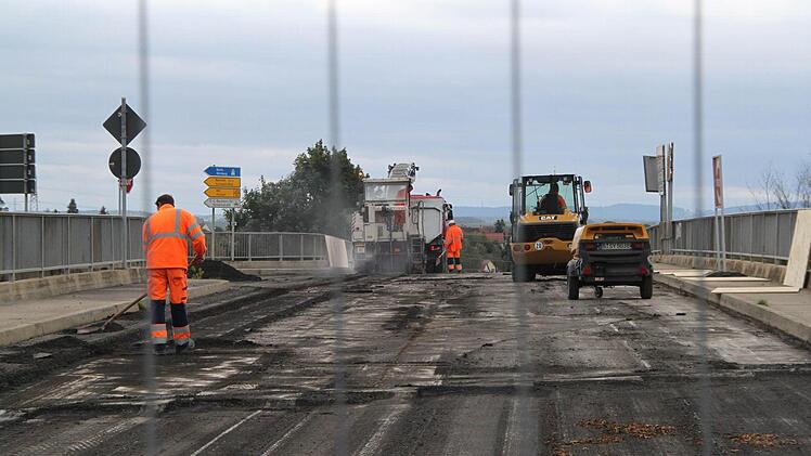 Sanierung der Brücke Theodor-Heuss-Allee/Vorwerkstraße. Foto: Jürgen Gärtner