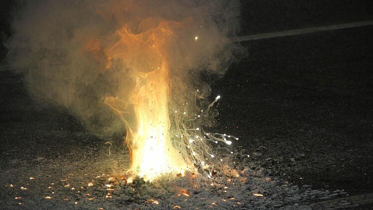 ...und Metall kann auch brennen. Foto: Michael Busch