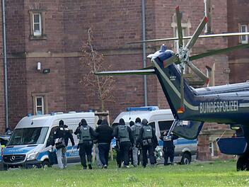 Haftvorführung nach Razzia gegen mutmaßliche Rechtsextreme