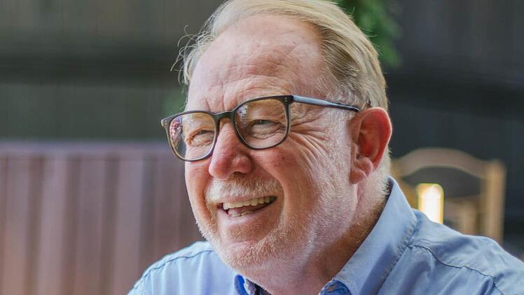 CSU-MdB Hans Michelbach - hier in dieser Woche beim Pressestammtisch in Kronach - will es nochmal wissen.  Foto: Marian Hamacher