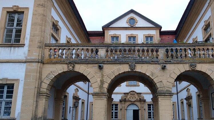 Der Eingang vom Schlosshof her. Foto: Simone Bastian