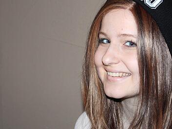Sarah wartet auf einen Stammzellspender. Foto: privat