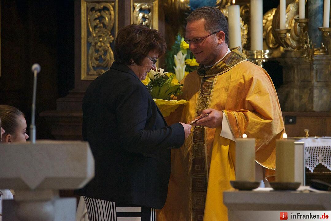 Nach einjähriger Kirchensanierung: Hannberg feiert die Wiedereröffnung der Wehrkirche der Pfarrei Geburt Mariens Hannberg