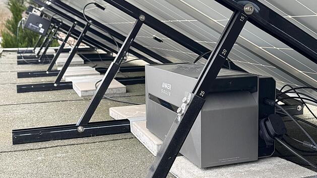 Die Anker SOLIX Solarbank 2 Pro im Einsatz bei einem Solarway-Kunden.