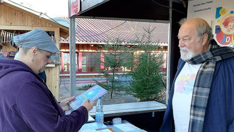 Der Bad Kissinger Kinderbuchautor Thomas Mac Pfeifer (74) präsentierte seine Werke