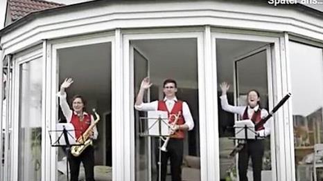 In musikalischen Familien geht sogar ein kleines Konzert.
