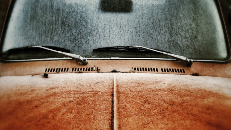 Symbolbild: Auto, Rost