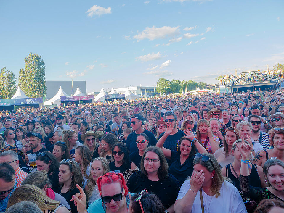 Das Sommerfestival f&uuml;r alle, die feiern, tanzen und einfach gl&uuml;cklich sein wollen!