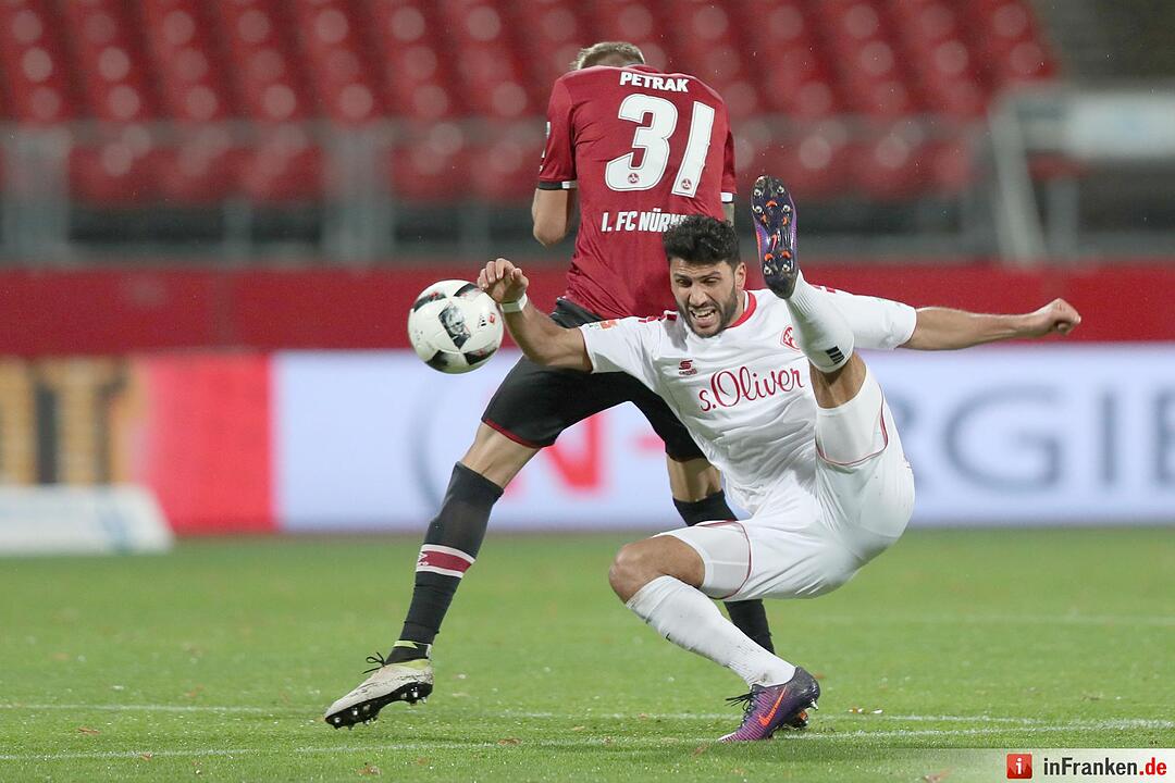 Club vs. Kickers: Das Frankenduell in Bildern