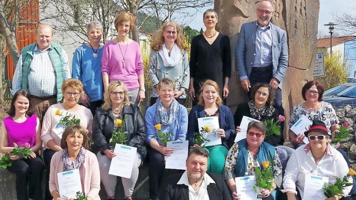 Der Vorstand des Hospizvereins Kronach freut sich über neue Hospizbegleiter. Foto: Heike Schülein
