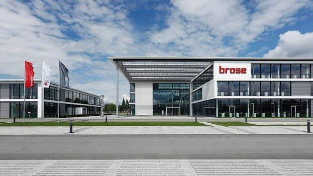 Brose in der Krise: Rund 2000 Stellen wird der fr&auml;nkische Automobilzulieferer abbauen.  Bambergs OB Starke und Landrat Kalb suchen nun das Gespr&auml;ch mit Werkleitung und Betriebsrat. Foto: Brose