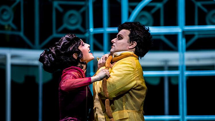 Die Operette "Wiener Blut" von Johann Strauß feierte erfolgreiche Premiere am Landestheater CoburgFoto: Annemone Taake