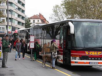 Für 2014 hat der Landkreis eine ÖPNV-Offensive angekündigt.  Foto: Edgar Bartl