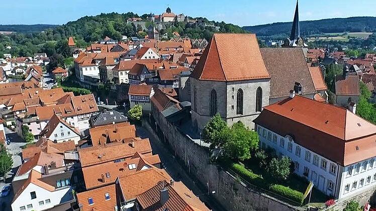 Im Film "Air-Lebnis Kronach" sind viele mittels Kopter aufgenommene Luftaufnahmen zu sehen.  Screenshot: "Air-Lebnis Kronach"