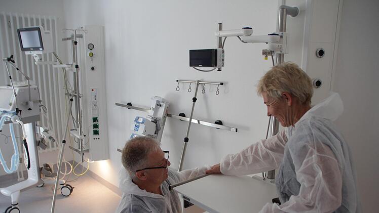 In die Räume der neuen Intensivstation am Kreiskrankenhaus St. Anna in Höchstadt   wurde millionenschwer investiert. Foto: Christian Bauriedel