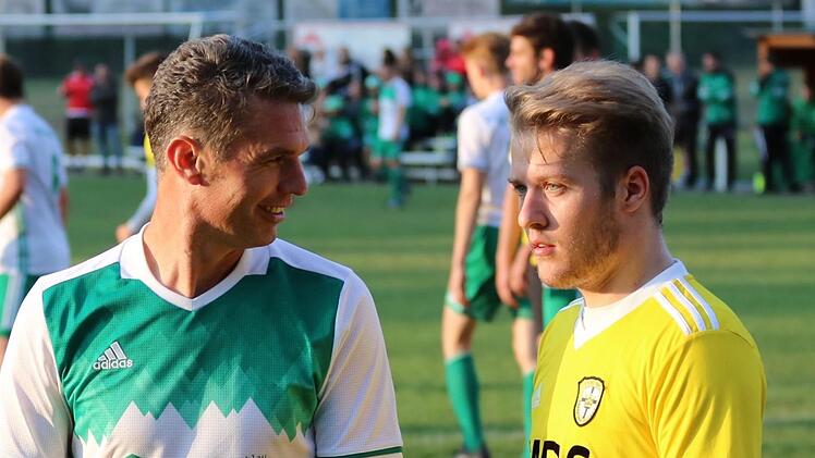 Zwei, die es besser machen wollen: Riedenbergs Spielertrainer Thorsten Seufert (links) und Thulbas Sebastian Gah, die am vergangenen Wochenende in ihren Spielen leer ausgegangen waren.Sebastian Schmitt