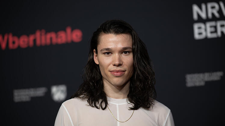 Der Influencer Helge Mark Lodder macht bei einem Heimatfilm mit.