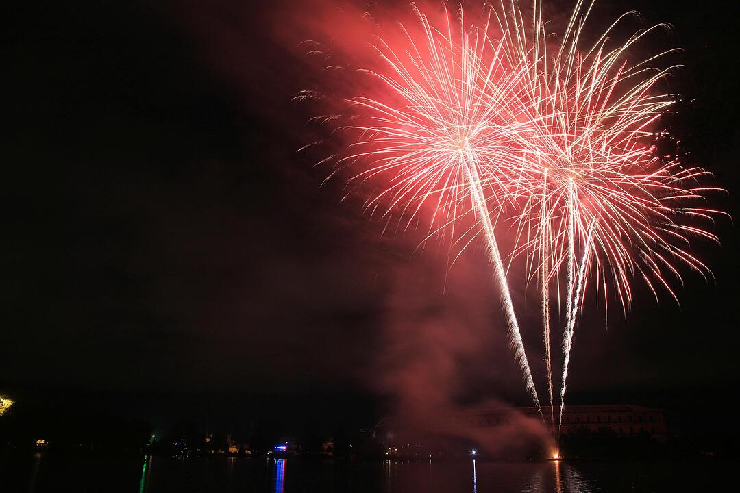 Feuerwerk Volksfest Nürnberg