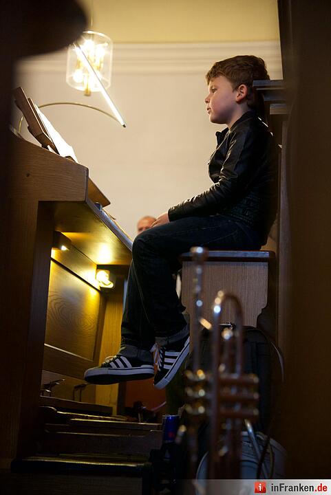 Nach einjähriger Kirchensanierung: Hannberg feiert die Wiedereröffnung der Wehrkirche der Pfarrei Geburt Mariens Hannberg