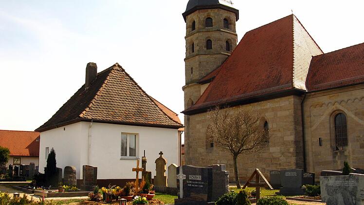 Der Poxdorfer Friedhof wird sein Gesicht verändern.Dagmar Niemann