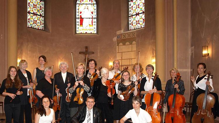 Das Kammerorchester Bad Kissingen in der Erlöserkirche.  Foto: J. Wöltche
