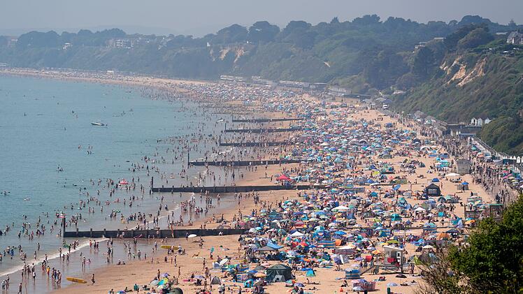 Sommerliches Wetter in Gro&szlig;britannien