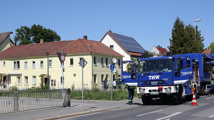 Ein hoher Sachschaden im sechsstelligen Bereich entstand bei einem Brand am Montagvormittag im Kanonenweg in Coburg. Foto: Michael Stelzner