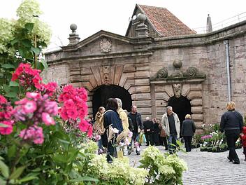 Schüler und Jugendliche werden beim Rosen & Garten-Festival über "Grüne Berufe" informiert.  Foto: Archiv