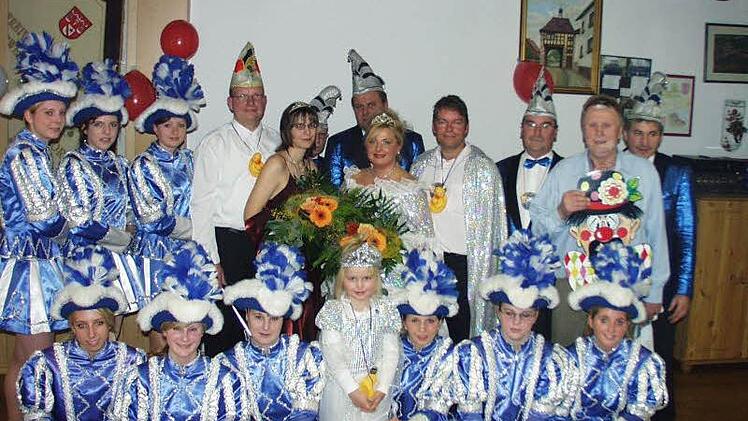Nach 15 Jahren sind die Kostüme der Rentweinsdorfer Garde reif für die Altkleidersammlung. Unser Archivbild stammt von 2006. Foto: Horst Schneider
