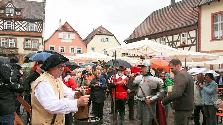 Impressionen vom Seßlacher BierfestFoto: Bettina Knauth