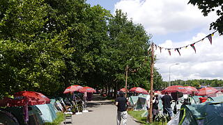 Zweiter Tag bei Rock im Park: Was geht auf dem Zeltplatz ab?
