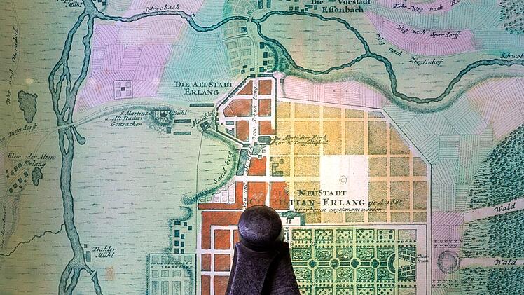 Erlangen: 1000 Jahre in 60 Minuten - Stadtmuseum f&uuml;hrt in Stadtgeschichte ein