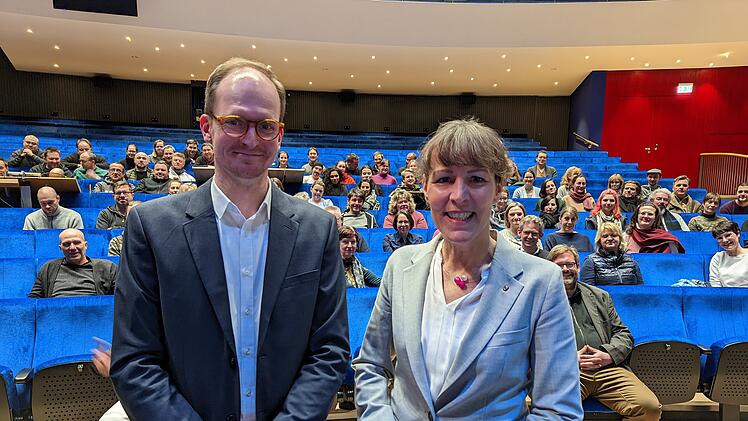 Hof: Stadt ernennt neuen Intendanten 2024/25 des Theaters - "liegt Weiterentwicklung am Herzen"
