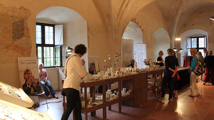 Blick in die Ausstellungsräume in der Kaiserpfalz Foto: Carmen Schwind