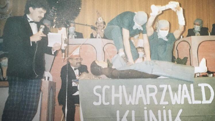 Schwarzwald-Klinik im Stanicher Fasching; mit dabei Klaus Peter Söllner (links). Foto: privat