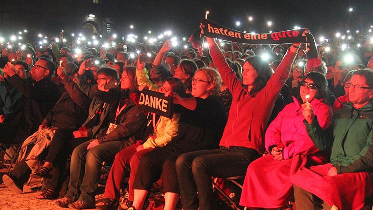 Begeisterte Fans. Foto: Sonny Adam