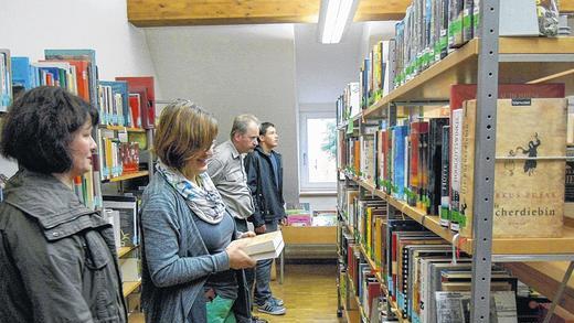 2300 Medien warten in Willanzheim auf Leser