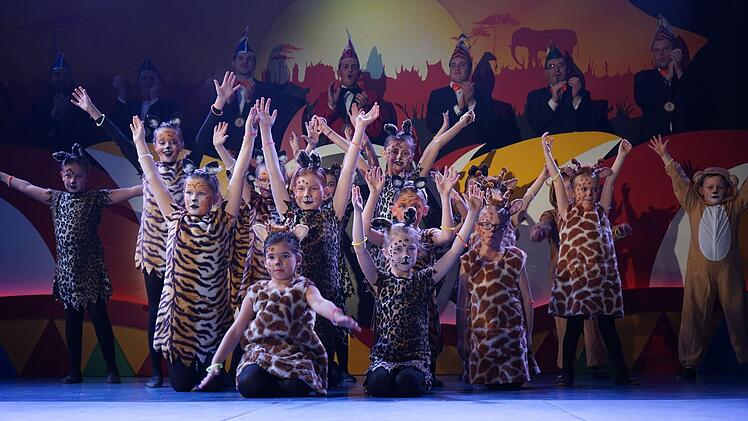 Die Bambini-Garde aus Steinach.Garry Gridley