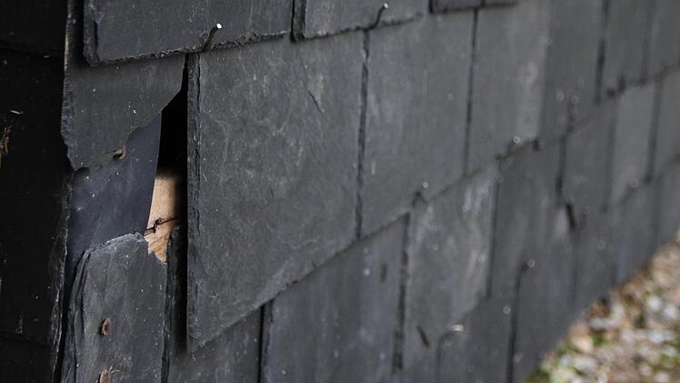 Mittlerweile ist klar: Dach und Fassade müssen auch gemacht werden. Das treibt die geschätzten Baukosten in die Höhe. Foto: Ulrike Müller