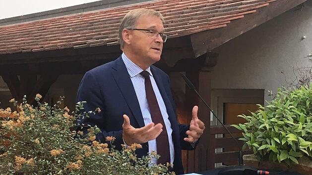 Andreas Starke kündigt im "Brauhaus Sternla" an, im März 2020 noch einmal für das Amt des Oberbürgermeisters kandidieren zu wollen. Foto: Michael Memmel